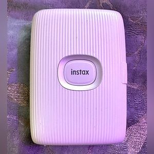 Instax smartphone printer w/20 exposures and photo album included